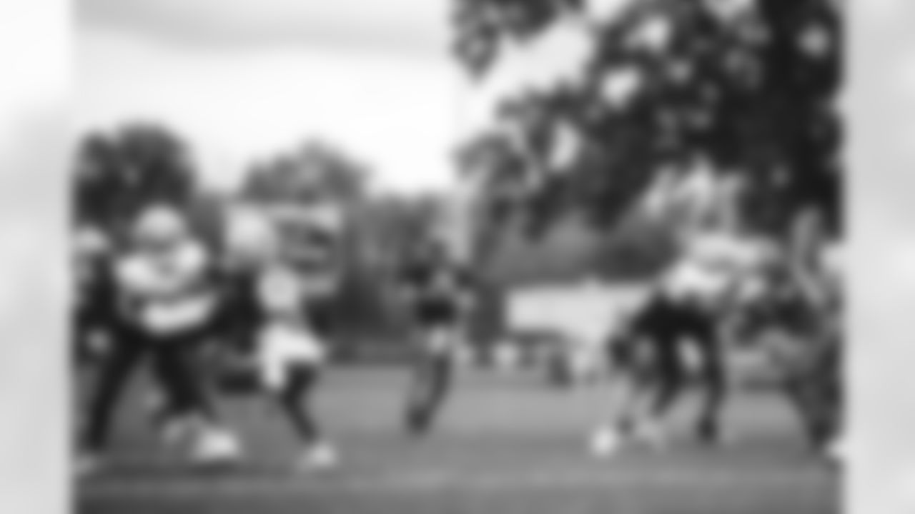 E_JB3_2820