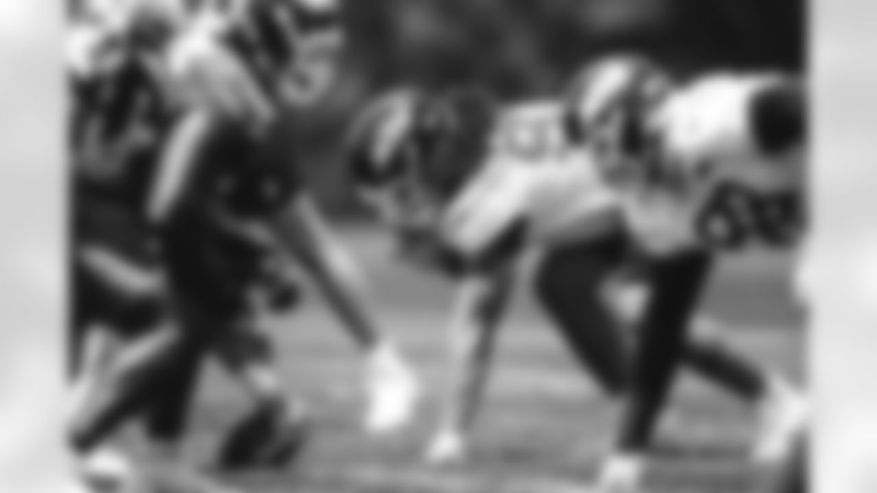 DL Jay Tufele - 97