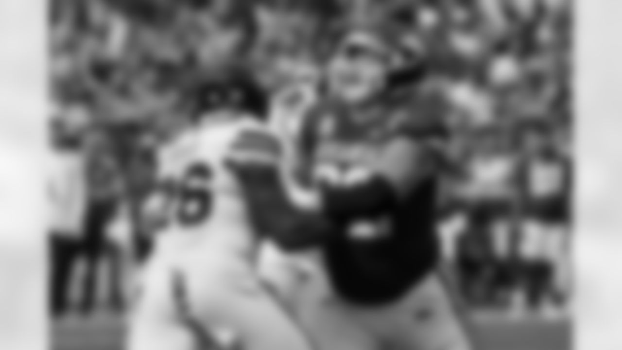 OL Brady Latham (Arkansas)