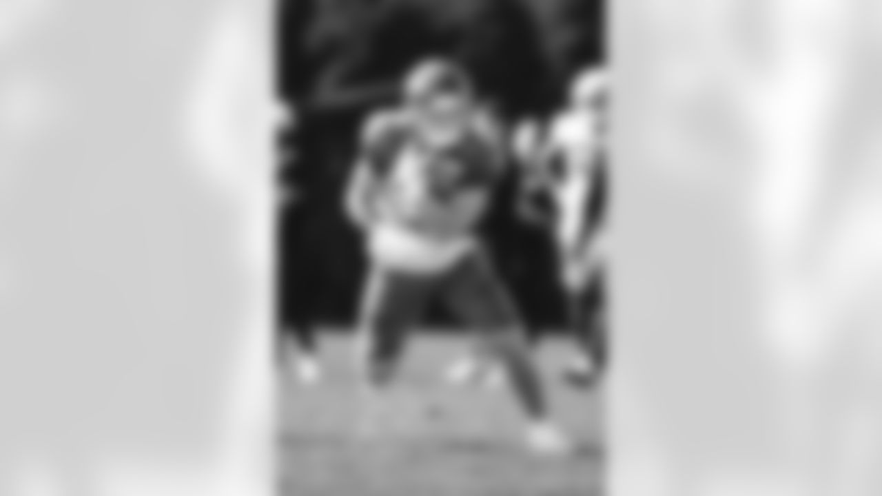 E_ED2_8396