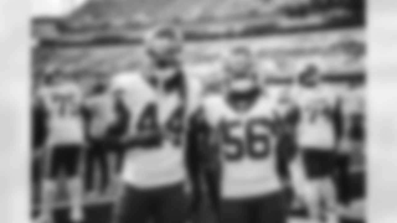 E_JB3_2326