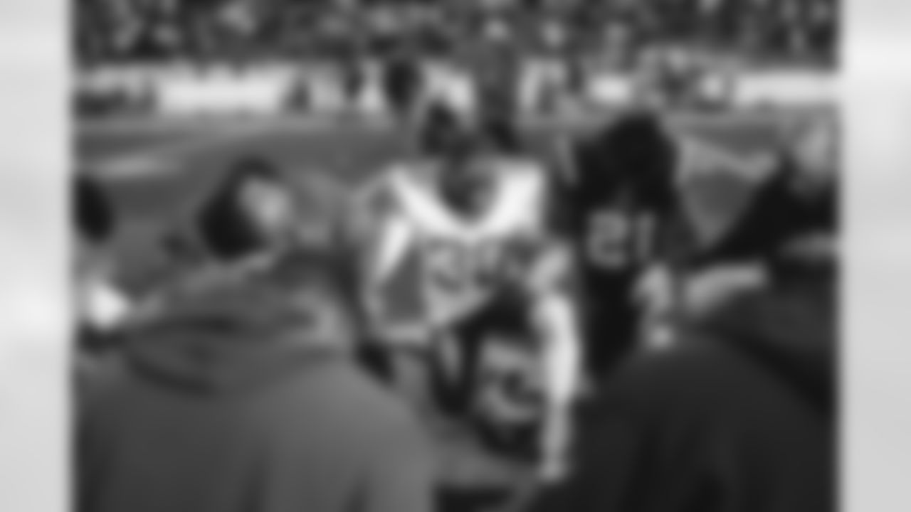 E_JB3_9004