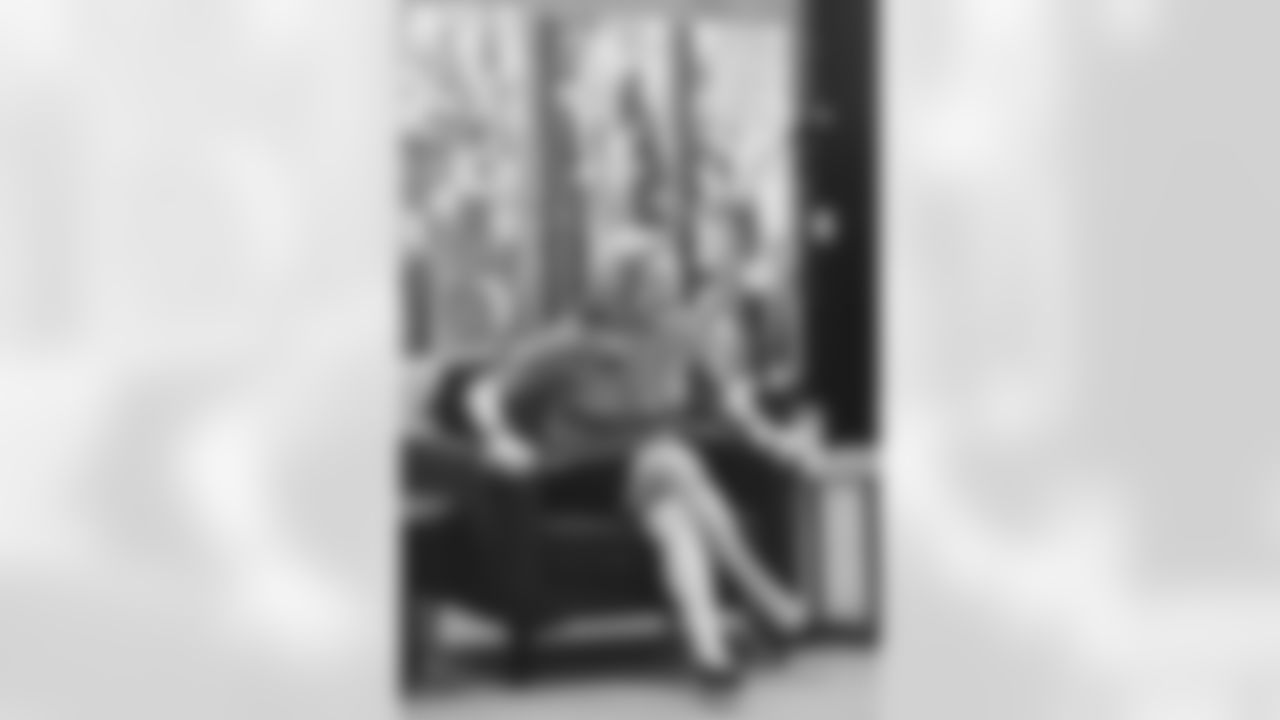 E_SS1_0681-Enhanced-NR_1
