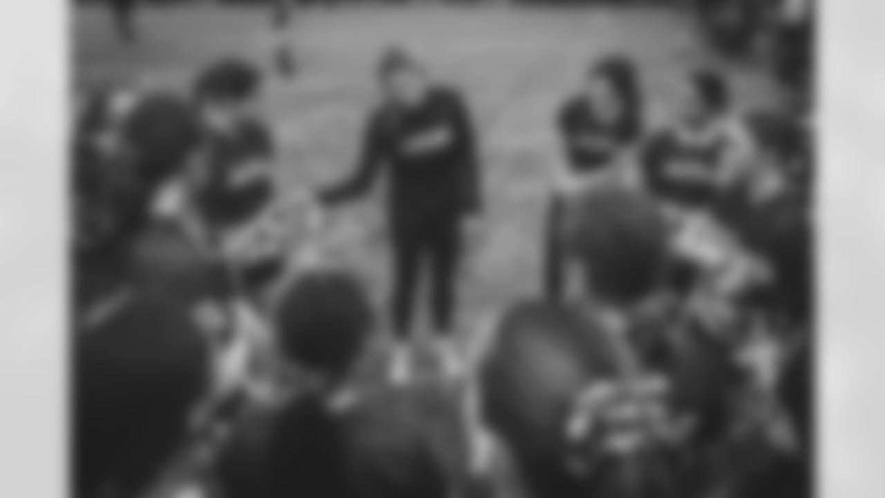 BEN_LUMLEY_JETS_FLAG_DUBLIN_MAR05_2264