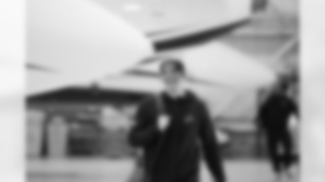 Detroit Lions kicker Jake Bates (39) travels to Los Angeles on Nov. 13, 2025. (Jeff Nguyen/Detroit Lions via AP)