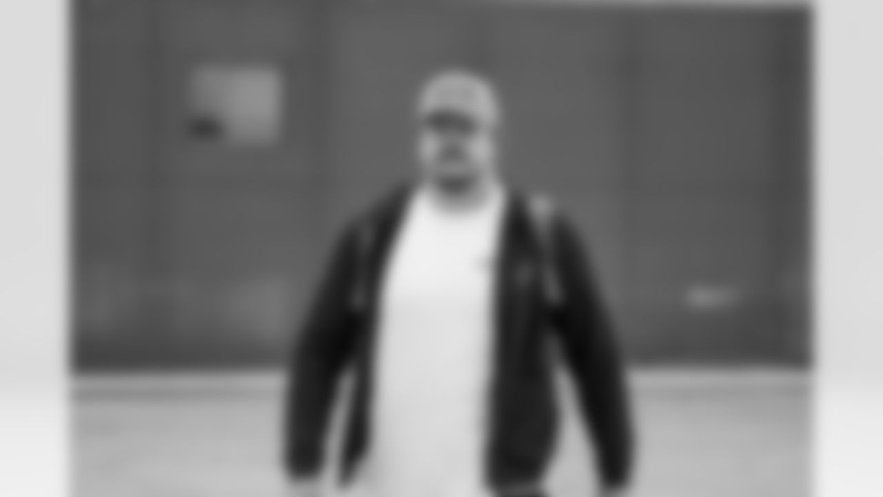 Detroit Lions offensive lineman Graham Glasgow (60) travels to Washington, D.C. on Nov. 8, 2025. (Jeff Nguyen/Detroit Lions via AP)