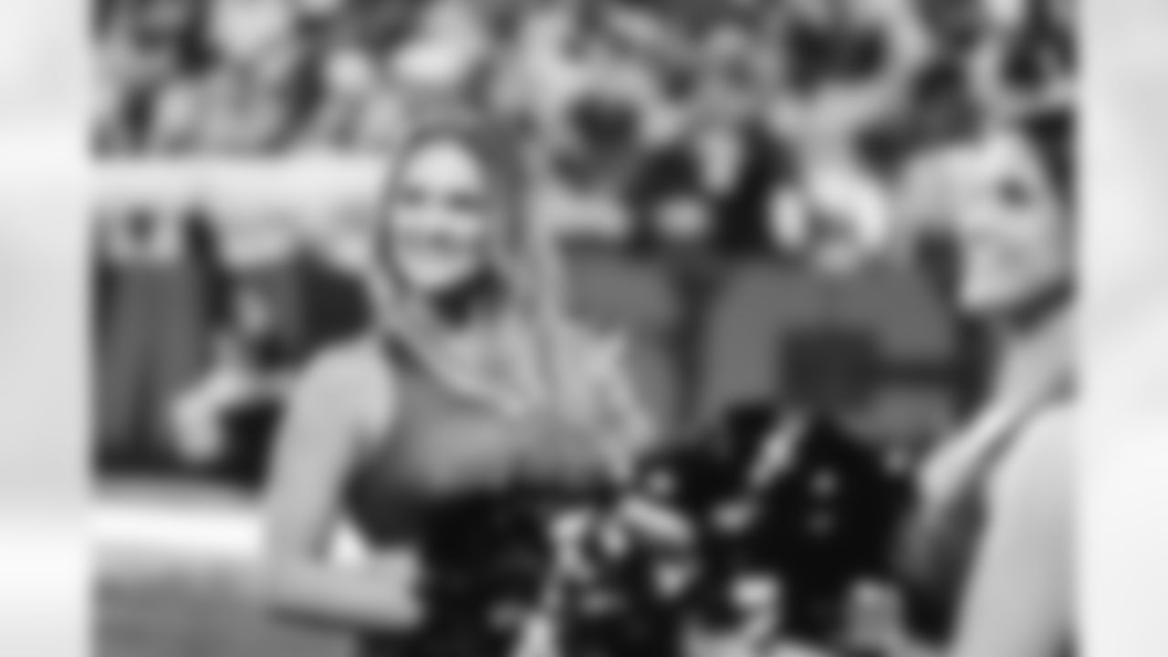 Detroit Lions Cheerleaders during an NFL football game against the New York Giants on Sunday, Nov. 23, 2025 in Detroit. (Stephanie VanWagoner/Detroit Lions)