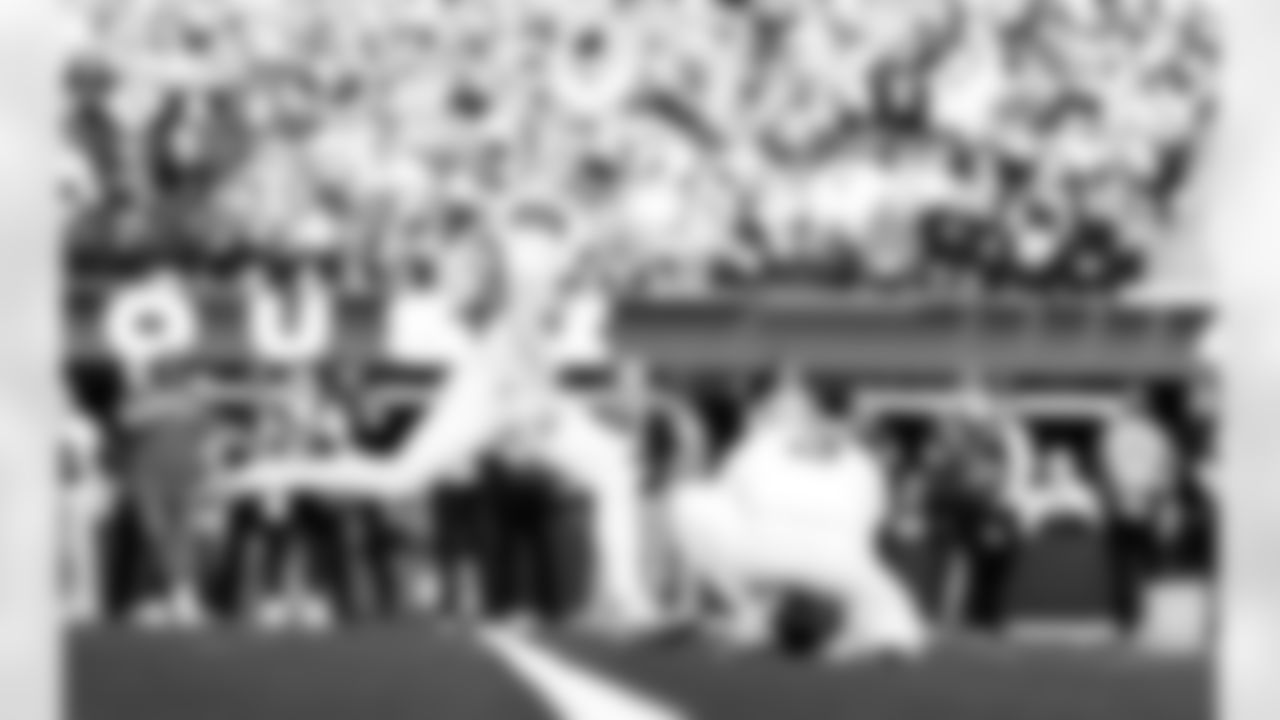 Detroit Lions kicker Jake Bates (39) kicks a field goal during an NFL football game against the Los Angeles Rams on Sunday, Dec. 14, 2025 in Inglewood, Calif. (Jeff Nguyen/Detroit Lions via AP)