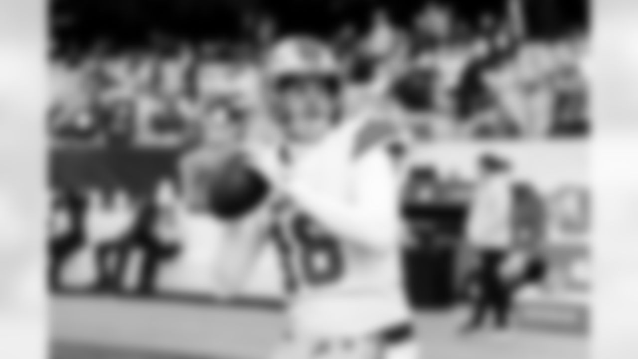 Detroit Lions quarterback Jared Goff (16) before an NFL football game against the Chicago Bears on Sunday, Jan. 4, 2026 in Chicago. (Jeff Nguyen/Detroit Lions via AP)