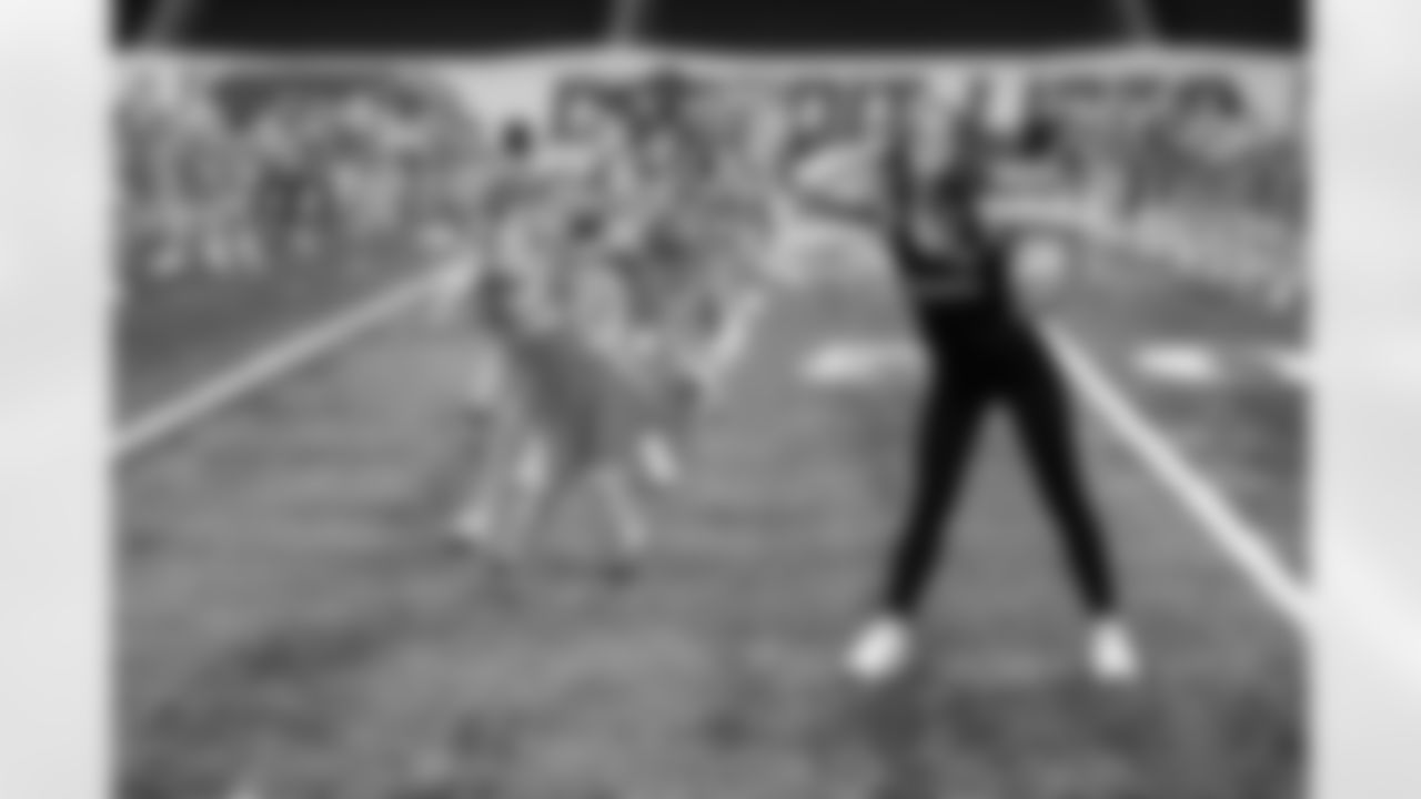 Participants during the junior cheer clinic at Ford Field on Dec. 7, 2025 in Detroit. (Mike Ferdinande/Detroit Lions)
