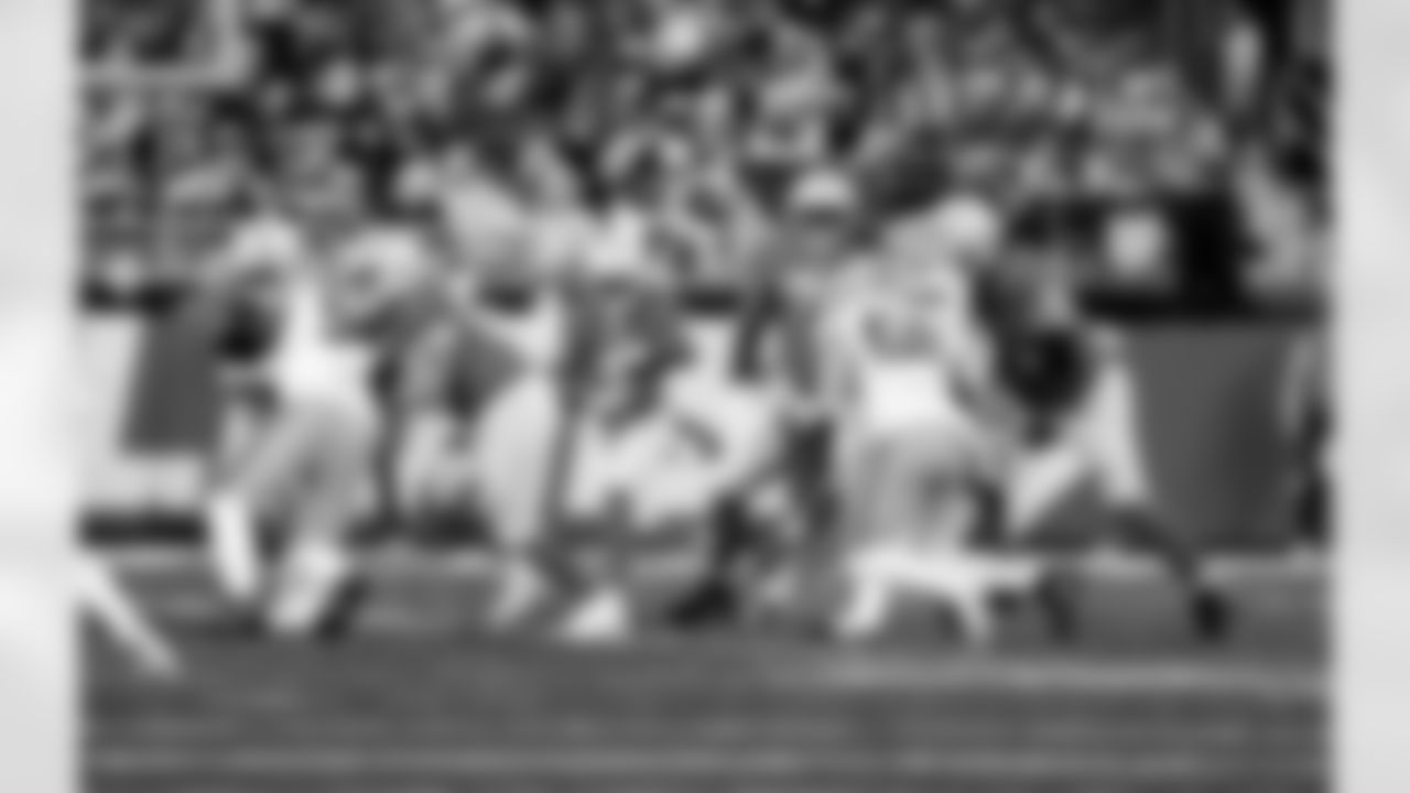 Detroit Lions offensive lineman Trystan Colon (57), Detroit Lions running back Jahmyr Gibbs (0), Detroit Lions guard Kayode Awosika (74), and Detroit Lions tackle Taylor Decker (68) during an NFL football game against the Green Bay Packers on Thursday, Nov. 27, 2025 in Detroit. (Jeff Nguyen/Detroit Lions via AP)