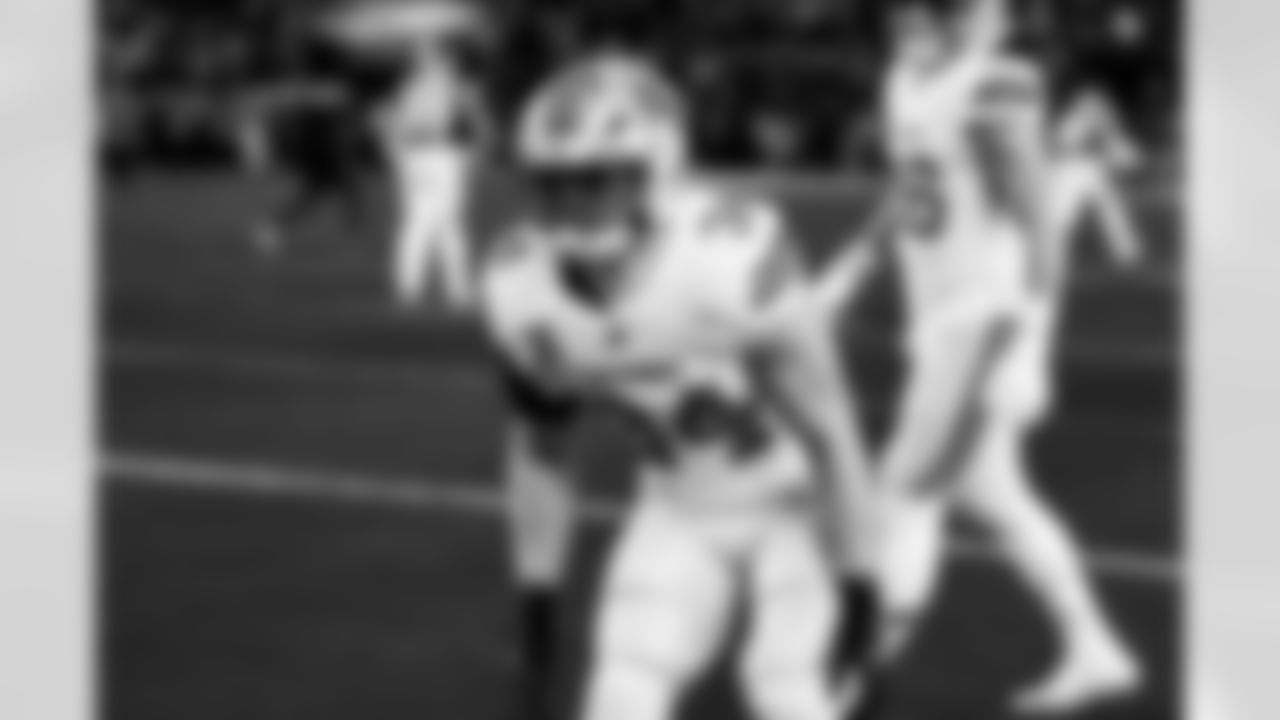 Detroit Lions linebacker Alex Anzalone (34) before an NFL football game against the Philadelphia Eagles on Sunday, Nov. 16, 2025 in Philadelphia. (Jeff Nguyen/Detroit Lions via AP)