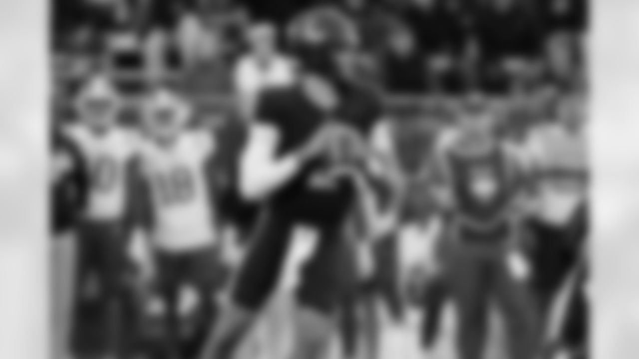 UConn QB Joe Fagnano (2)