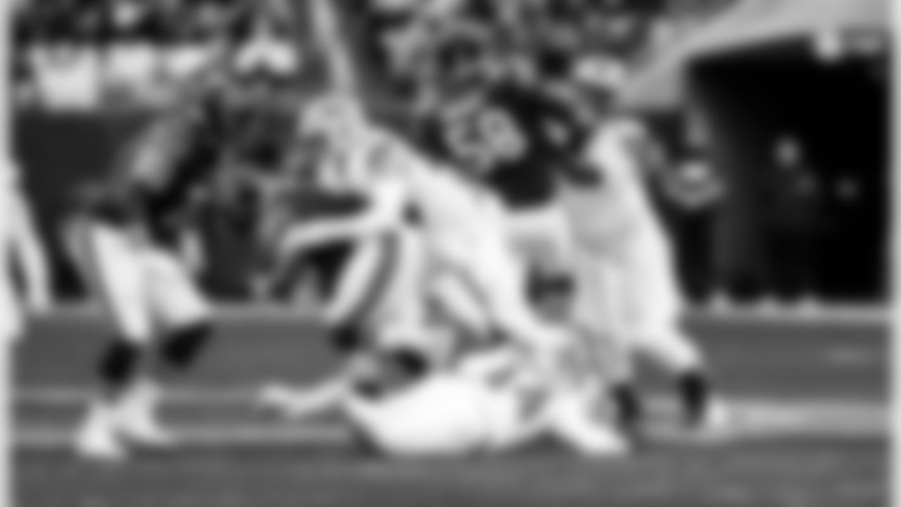 Detroit Lions edge rusher Aidan Hutchinson (97), Detroit Lions linebacker Malcolm Rodriguez (44), and Detroit Lions defensive lineman Tyleik Williams (91) during an NFL football game against the Chicago Bears on Sunday, Jan. 4, 2026 in Chicago. (Jeff Nguyen/Detroit Lions via AP)