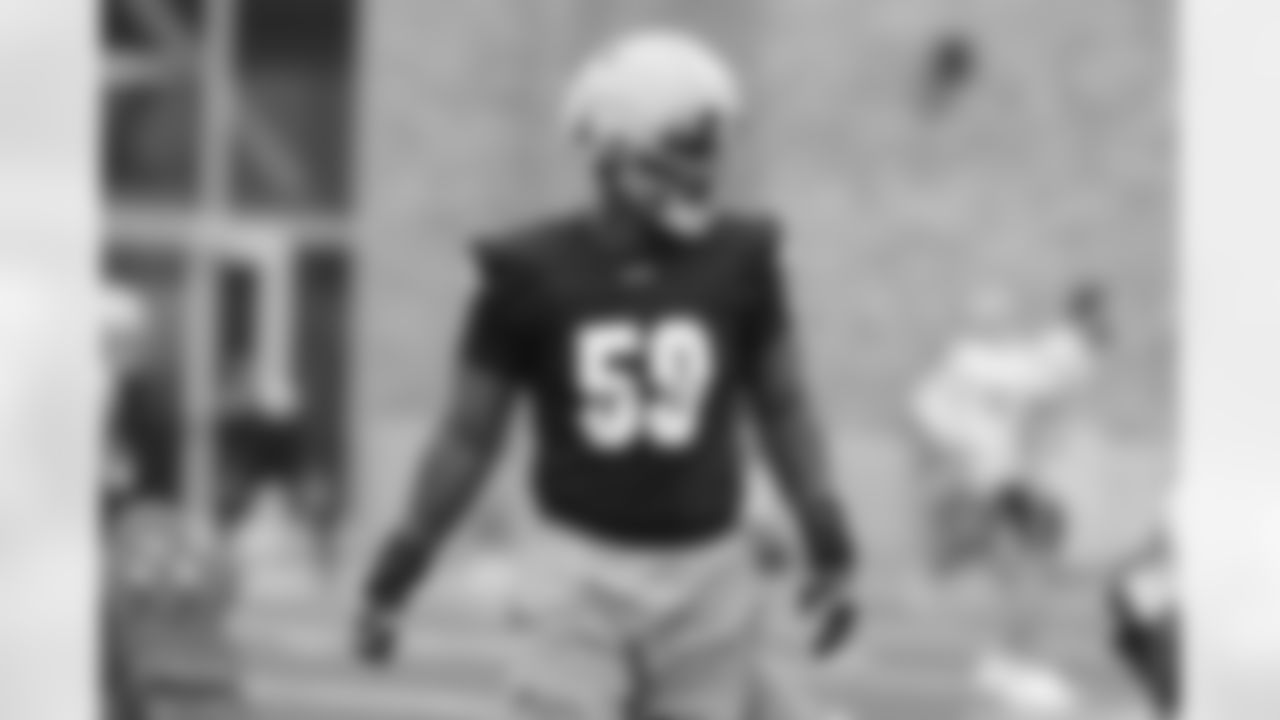 Notre Dame OT Aamil Wagner (59)