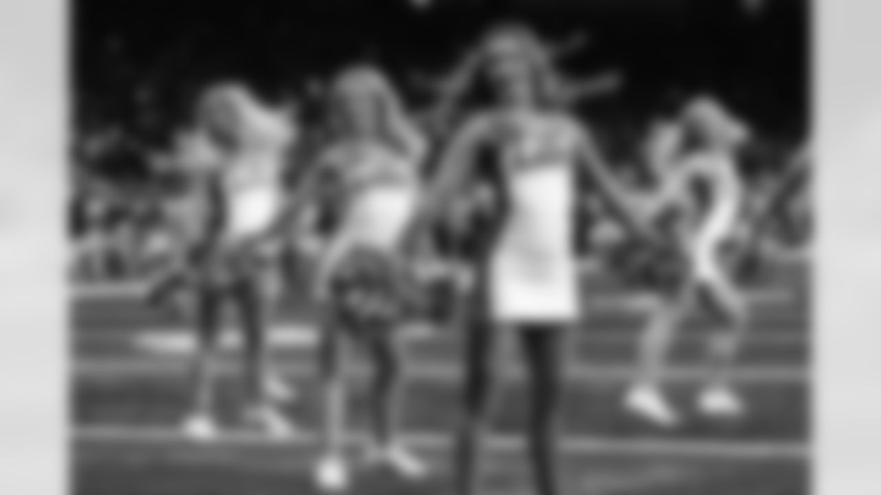 Detroit Lions Cheerleaders perform during a NFL football game against the Chicago Bears on November 19, 2023 in Detroit. (Mike Ferdinande/Detroit Lions)