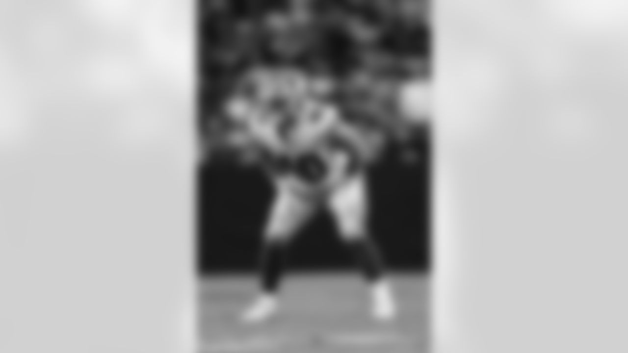 FB Hunter Luepke

(AP Photo/Brooke Sutton)