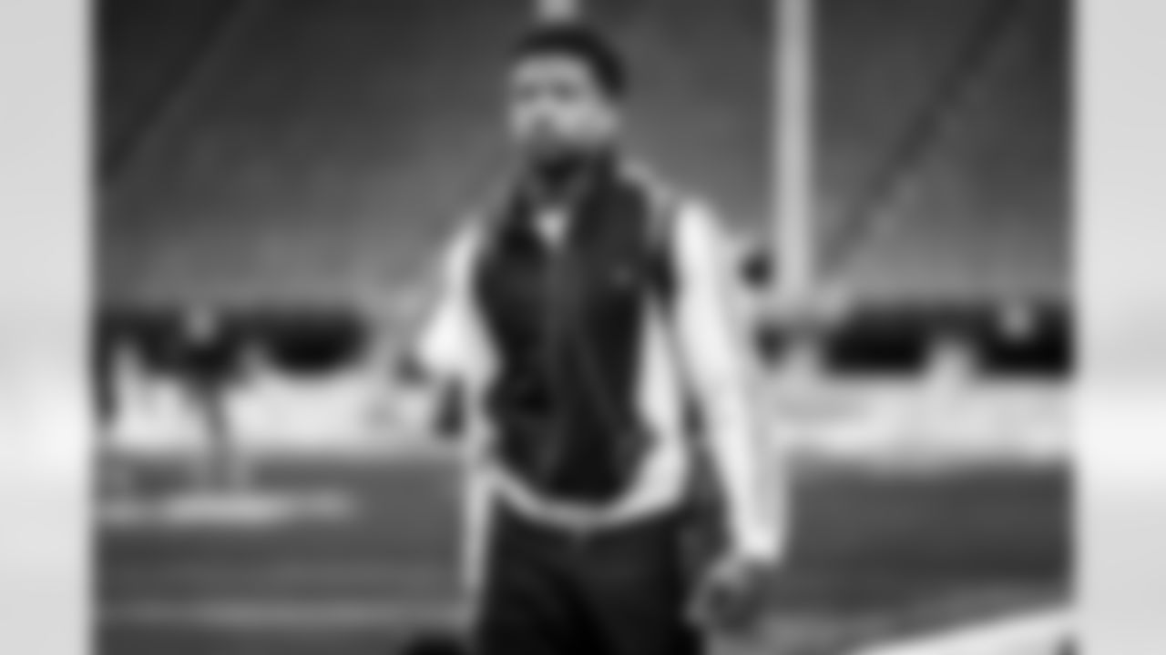 Detroit Lions cornerback D.J. Reed (4) arrives to an NFL football game against the Minnesota Vikings on Thursday, Dec. 25, 2025 in Minneapolis. (Jeff Nguyen/Detroit Lions via AP)