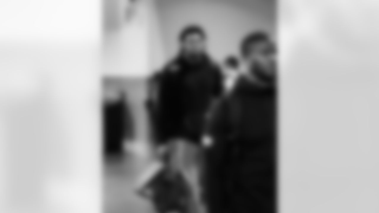 Detroit Lions edge rusher Marcus Davenport (92) arrives to an NFL football game against the Los Angeles Rams on Sunday, Dec. 14, 2025 in Inglewood, Calif. (Jeff Nguyen/Detroit Lions via AP)