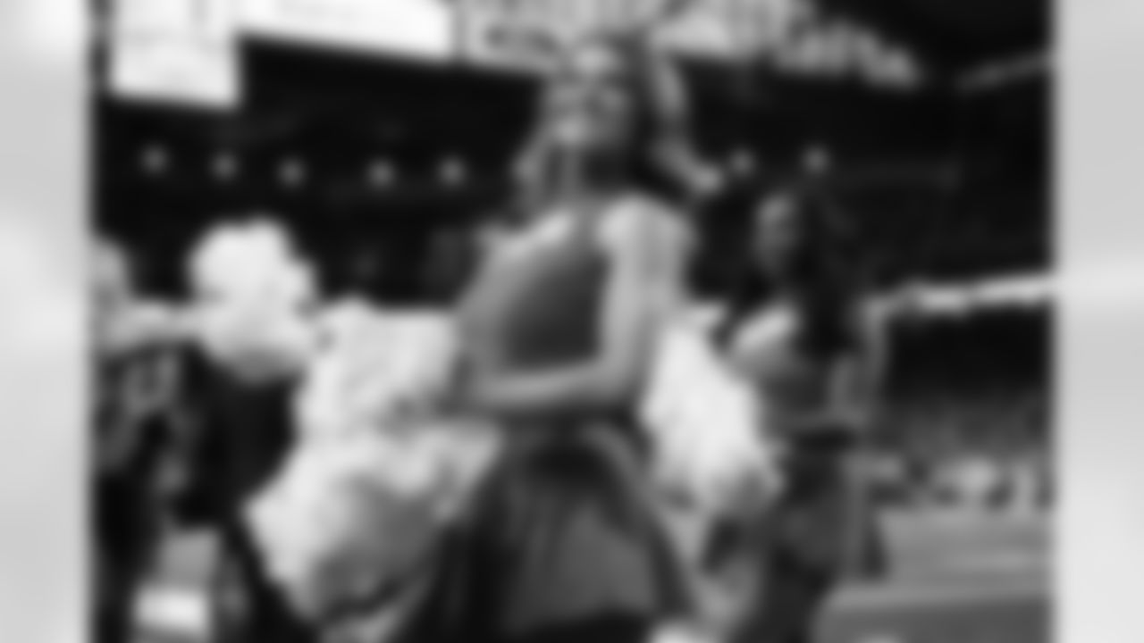 Detroit Lions Cheerleaders perform during an NFL football game against the Green Bay Packers on Thursday, Nov. 27, 2025 in Detroit. (Mike Ferdinande/Detroit Lions)