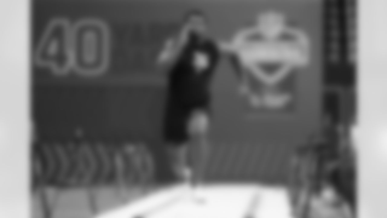 Penn State defensive lineman Dani Dennis-Sutton (36) runs the 40-yard dash at the NFL football scouting combine in Indianapolis, Thursday, Feb. 26, 2026. (AP Photo/Julio Cortez)