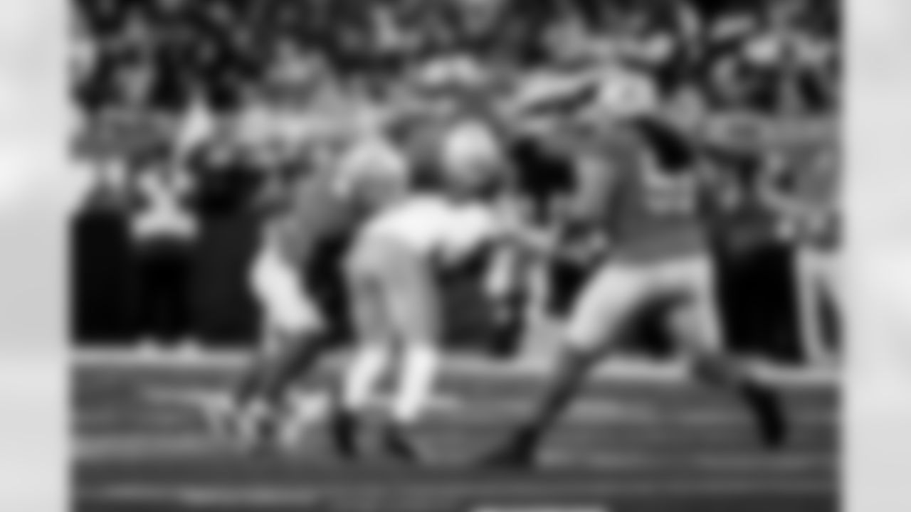 Detroit Lions linebacker Derrick Barnes (55) and Detroit Lions linebacker Jack Campbell (46) during an NFL football game against the Green Bay Packers on Thursday, Nov. 27, 2025 in Detroit. (Jeff Nguyen/Detroit Lions via AP)