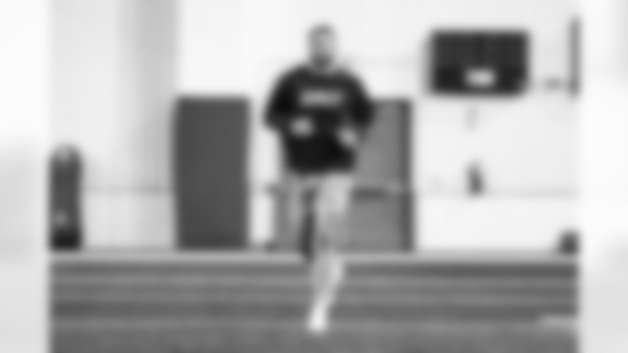 Detroit Lions tight end Brock Wright (89) during offseason workouts at the Meijer Performance Center on May 1, 2025 in Allen Park, Mich. (Jeff Nguyen/Detroit Lions)