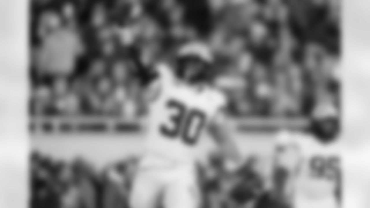 Michigan LB Jimmy Rolder (30)