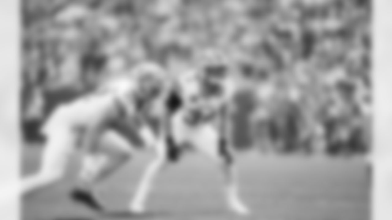 Detroit Lions linebacker Alex Anzalone (34) during an NFL football game against the Green Bay Packers on Sunday, Sept. 7, 2025, in Green Bay, Wis. (Jeff Nguyen/Detroit Lions via AP)