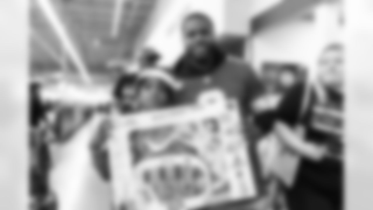 Detroit Lions safety Daniel Thomas (2) during Shop with a Lion at Meijer on Dec. 8, 2025 in Detroit. (Stephanie VanWagoner/Detroit Lions)