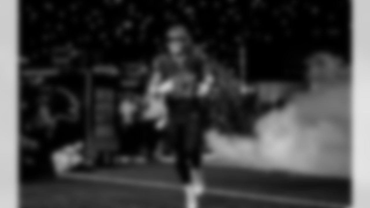 Detroit Lions tight end Sam LaPorta (87) before an NFL football game against the Tampa Bay Buccaneers on Monday, Oct. 20, 2025 in Detroit. (Jeff Nguyen/Detroit Lions via AP)