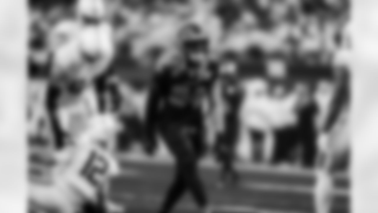 Detroit Lions linebacker Alex Anzalone (34) celebrates after a sack during an NFL football game against the Minnesota Vikings on Thursday, Dec. 25, 2025 in Minneapolis. (Jeff Nguyen/Detroit Lions via AP)