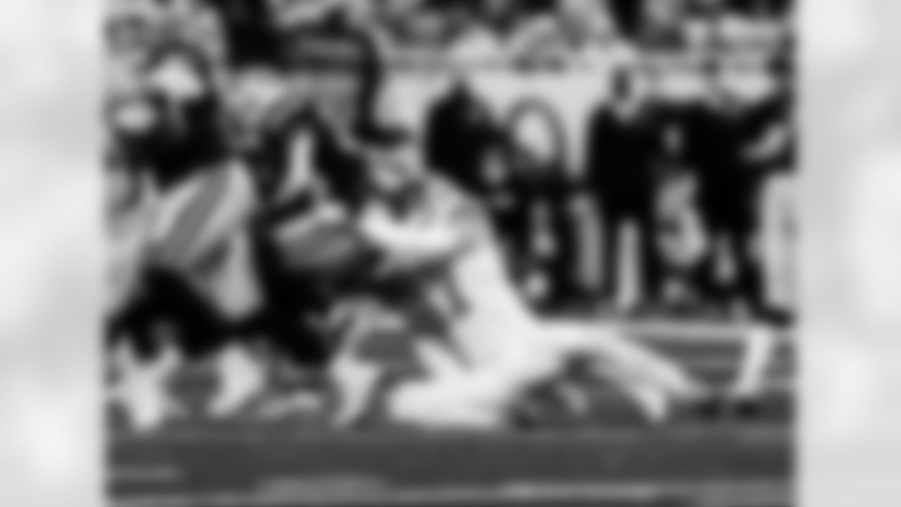 Detroit Lions edge rusher Aidan Hutchinson (97) during an NFL football game against the Dallas Cowboys on Thursday, Dec. 4, 2025 in Detroit. (Jeff Nguyen/Detroit Lions via AP)