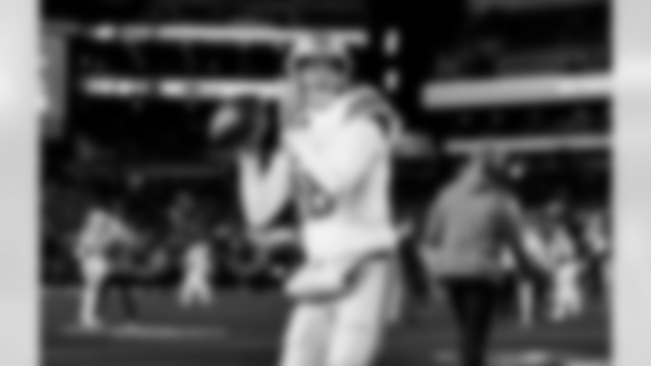 Detroit Lions quarterback Jared Goff (16) before an NFL football game against the Philadelphia Eagles on Sunday, Nov. 16, 2025 in Philadelphia. (Jeff Nguyen/Detroit Lions via AP)