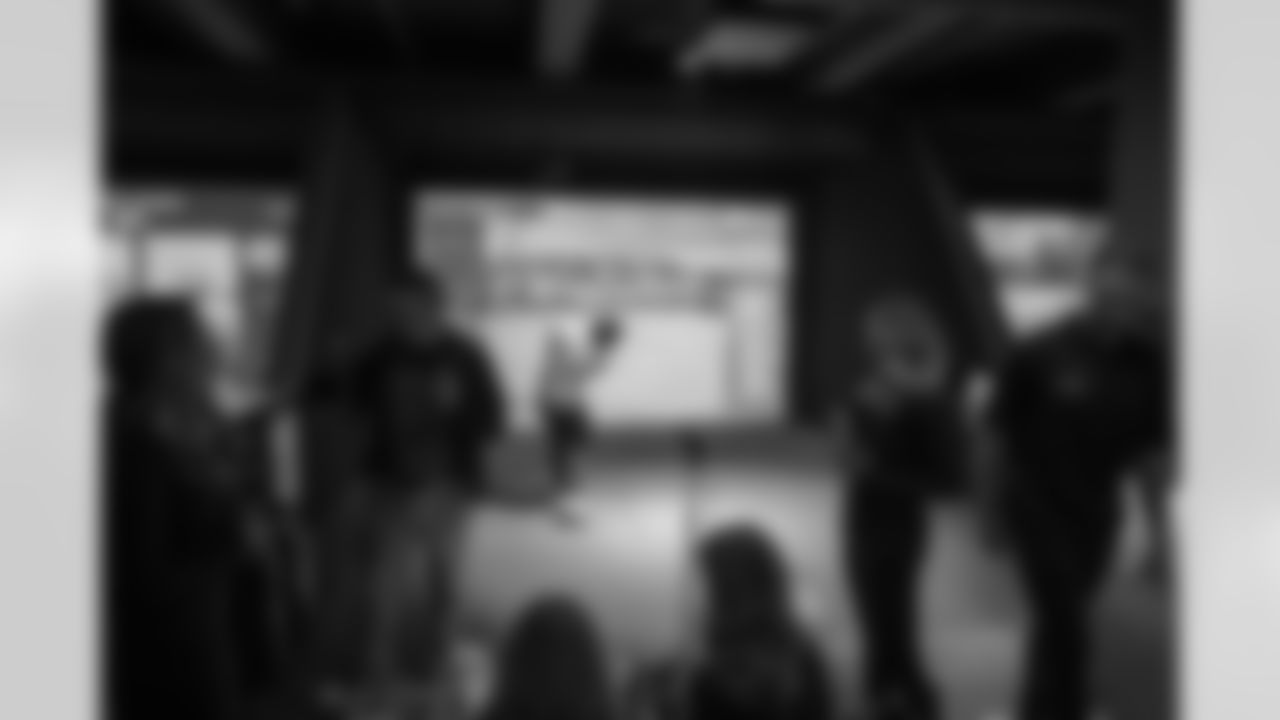 Guests during a Strike for Literacy event at Five Iron Golf on Nov. 3, 2025 in Detroit.(Carl Jones II/Detroit Lions)