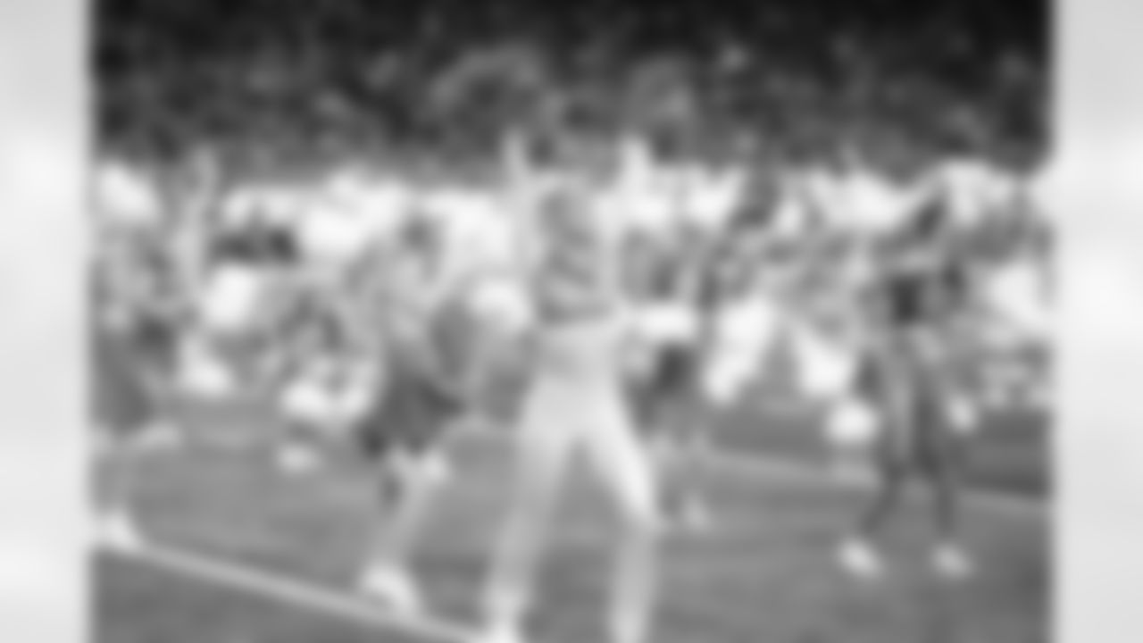 Detroit Lions Junior Cheer Clinic performs at halftime during an NFL football game against the Pittsburgh Steelers on Sunday, Dec. 21, 2025 in Detroit. (Jeff Nguyen/Detroit Lions via AP)