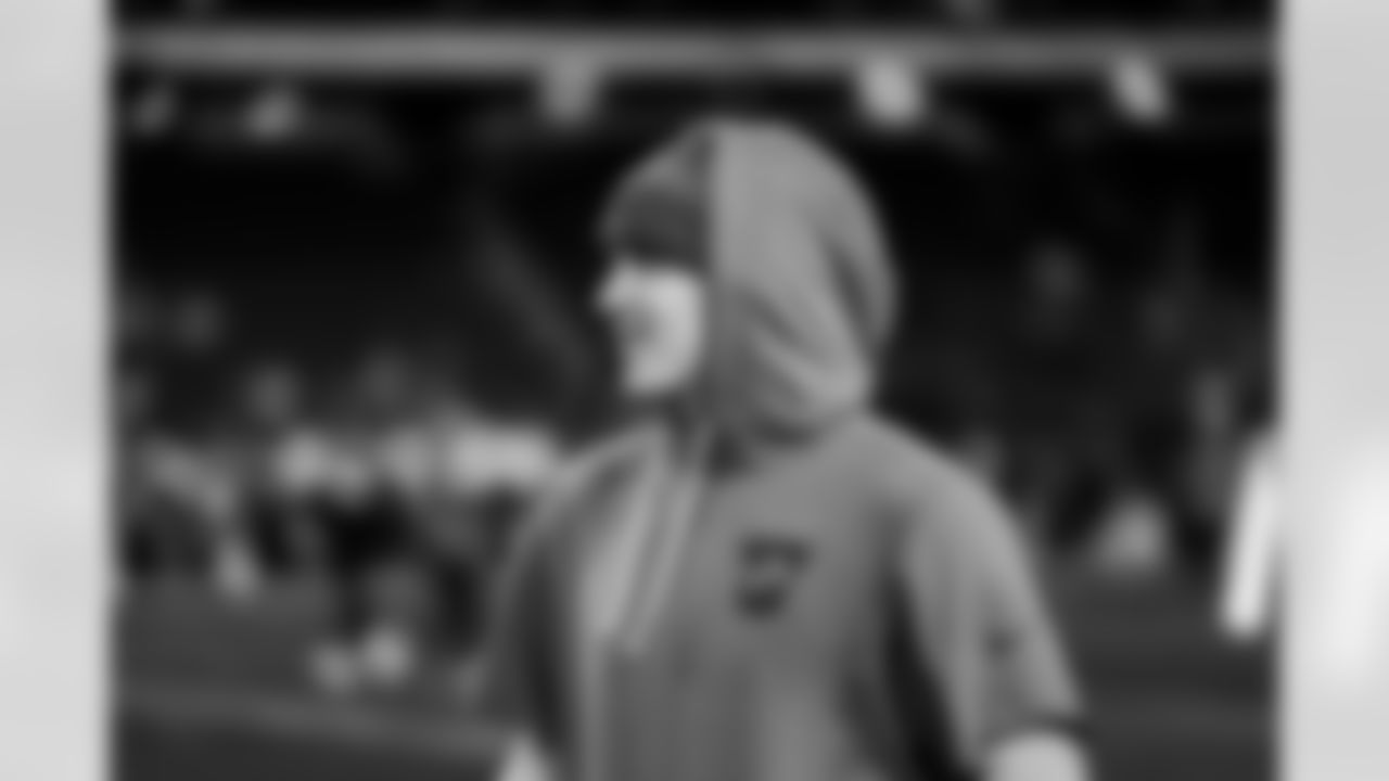 Detroit Lions linebacker Alex Anzalone (34) before an NFL football game against the Philadelphia Eagles on Sunday, Nov. 16, 2025 in Philadelphia. (Jeff Nguyen/Detroit Lions via AP)