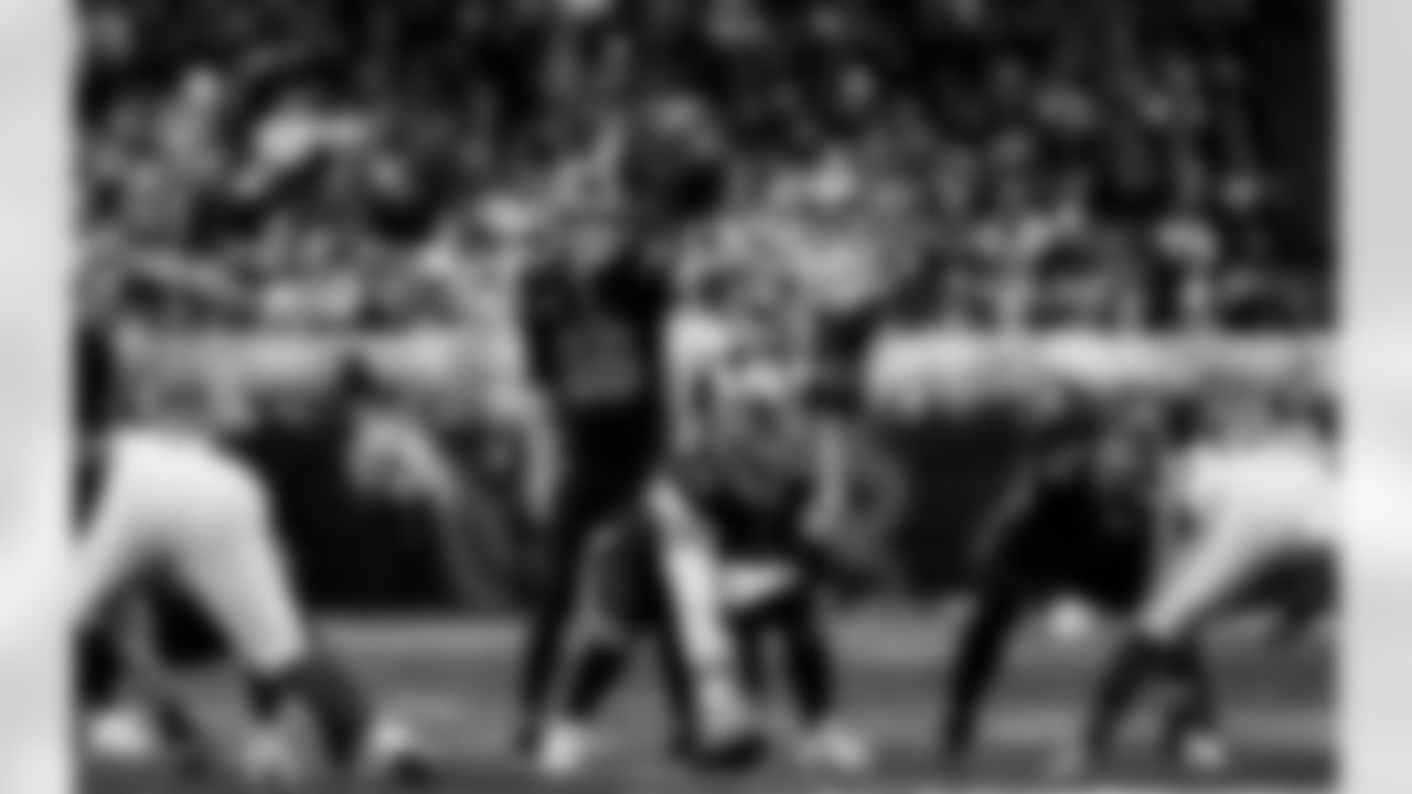 Detroit Lions quarterback Jared Goff (16), Detroit Lions offensive lineman Graham Glasgow (60), and Detroit Lions guard Kayode Awosika (74) during an NFL football game against the New York Giants on Sunday, Nov. 23, 2025 in Detroit. (Jeff Nguyen/Detroit Lions via AP)