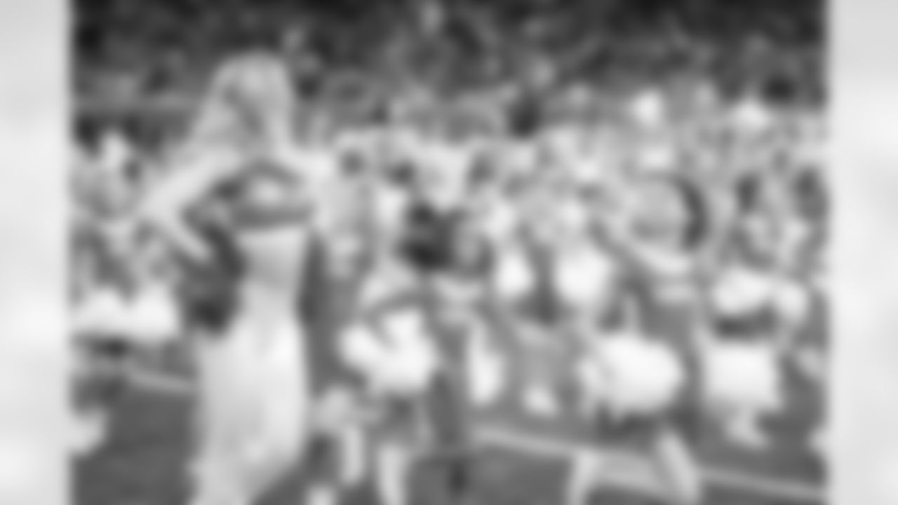 Detroit Lions Junior Cheer Clinic performs at halftime during an NFL football game against the Pittsburgh Steelers on Sunday, Dec. 21, 2025 in Detroit. (Jeff Nguyen/Detroit Lions via AP)