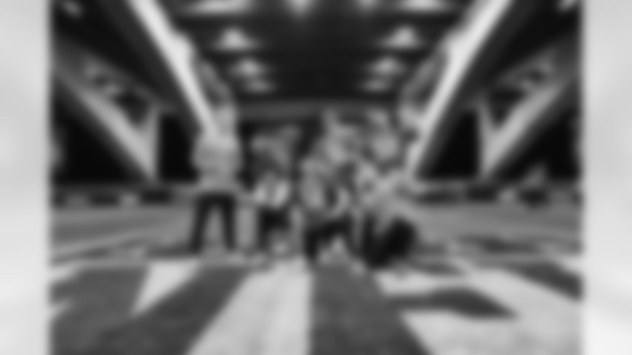 Detroit Lions linebacker Jack Campbell (46), Detroit Lions running back Jahmyr Gibbs (0), Detroit Lions wide receiver Amon-Ra St. Brown (14), Detroit Lions quarterback Jared Goff (16), Detroit Lions tackle Penei Sewell (58) and Detroit Lions edge rusher Aidan Hutchinson (97) take a group photo at Pro Bowl Games practice on Feb. 1, 2026 in San Francisco, California. (Stuart Zaas/Detroit Lions)