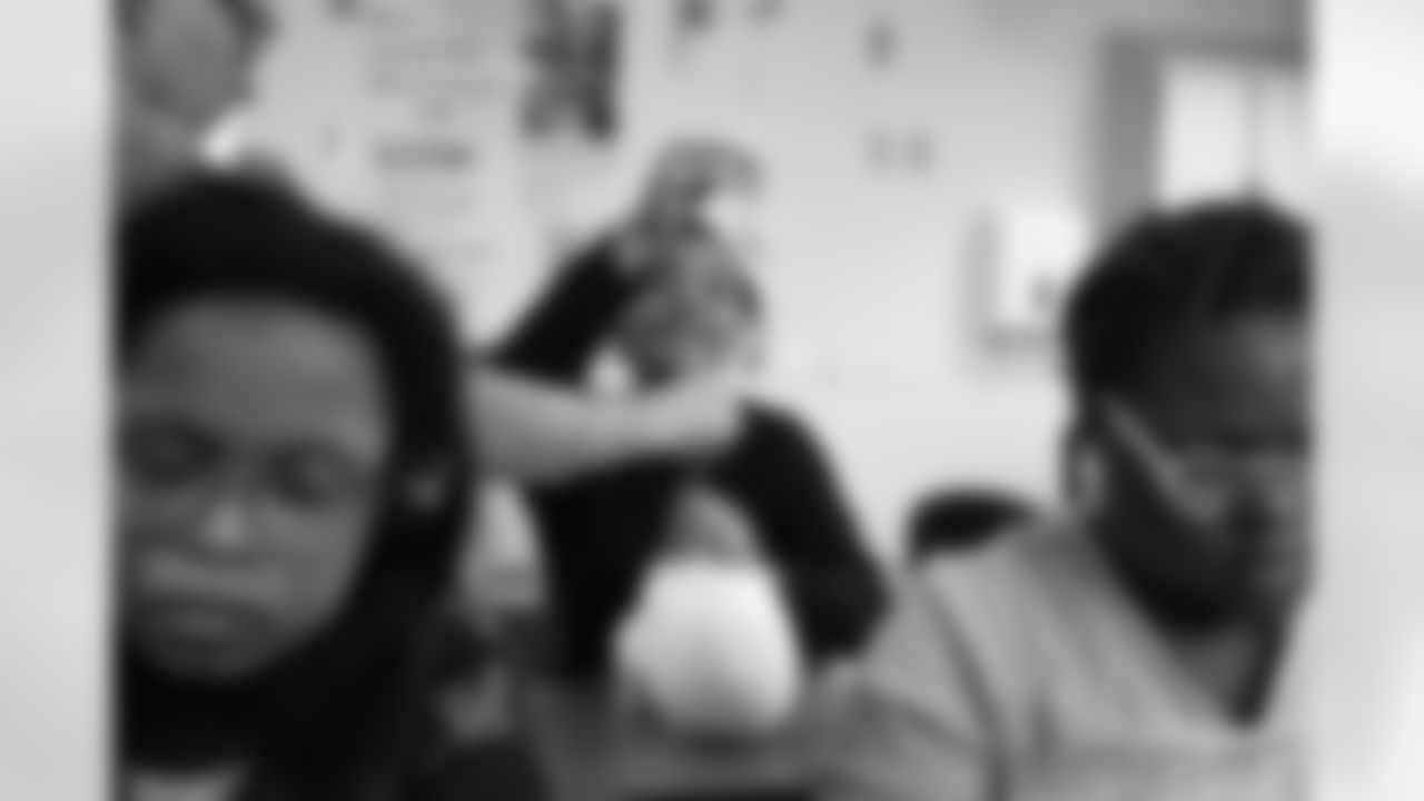 A student participating in an exercise during a Detroit Lions Academy health and wellness field trip at the Henry Ford Health campus on Feb. 27, 2026 in Detroit. (Izzy Rincon/Detroit Lions)