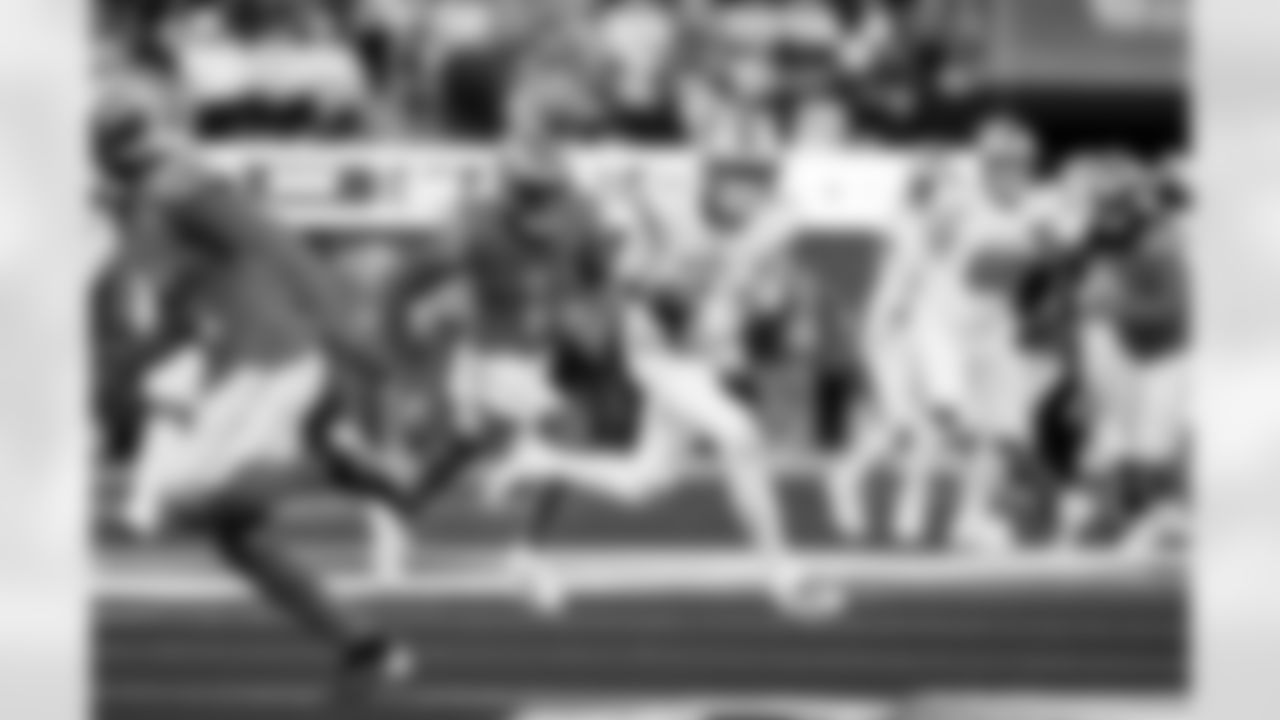 Detroit Lions wide receiver Jameson Williams (1) during an NFL football game against the Los Angeles Rams on Sunday, Dec. 14, 2025 in Inglewood, Calif. (Jeff Nguyen/Detroit Lions via AP)