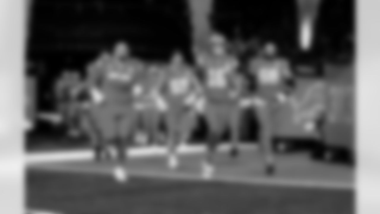 Detroit Lions tackle Penei Sewell (58), Detroit Lions offensive lineman Tate Ratledge (69), Detroit Lions quarterback Jared Goff (16), and Detroit Lions tackle Taylor Decker (68) before an NFL football game against the Pittsburgh Steelers on Sunday, Dec. 21, 2025 in Detroit. (Jeff Nguyen/Detroit Lions via AP)