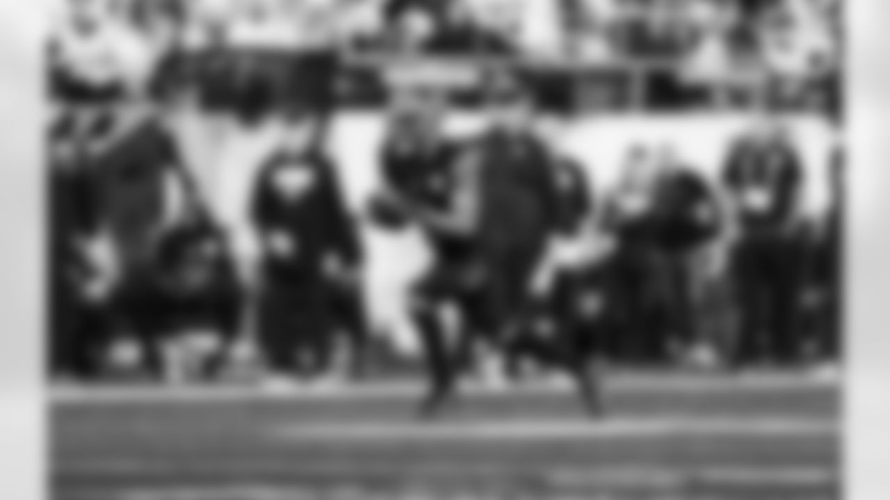 Detroit Lions running back David Montgomery (5) during an NFL football game against the Minnesota Vikings on Thursday, Dec. 25, 2025 in Minneapolis. (Jeff Nguyen/Detroit Lions via AP)