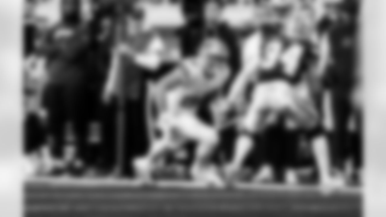 Detroit Lions tight end Andrew Firkser (86) during an NFL football game against the Dallas Cowboys on Thursday, Dec. 4, 2025 in Detroit. (Jeff Nguyen/Detroit Lions via AP)