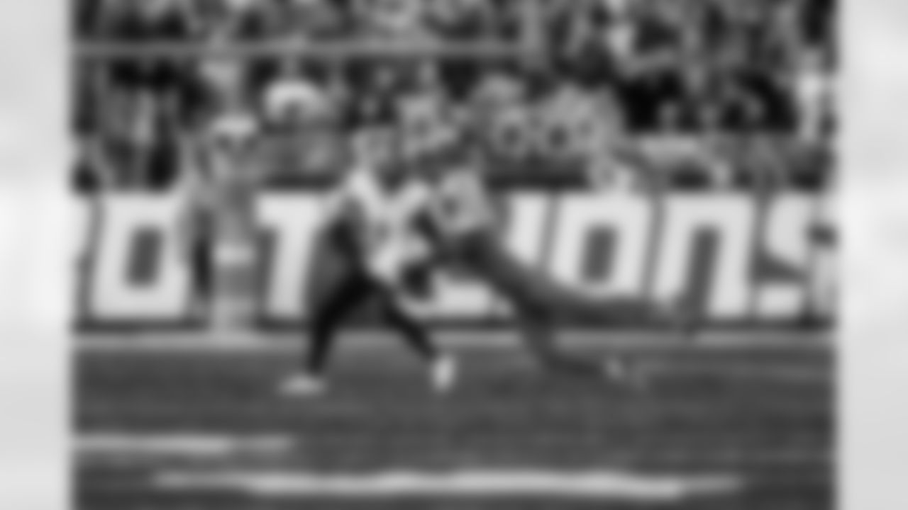 Detroit Lions cornerback Terrion Arnold (6) makes an interception during an NFL football game against the Minnesota Vikings on Sunday, Nov. 2, 2025 in Detroit. (Jeff Nguyen/Detroit Lions via AP)