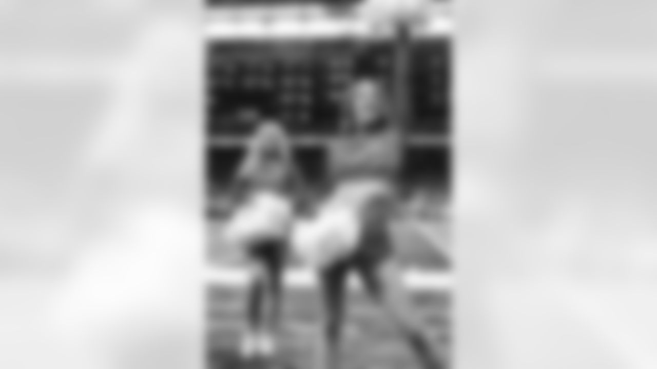 Detroit Lions Cheerleaders perform during an NFL football game against the Minnesota Vikings on Sunday, Nov. 2, 2025 in Detroit. (Mike Ferdinande/Detroit Lions)