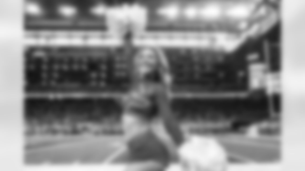 Detroit Lions Cheerleaders perform during an NFL football game against the Miami Dolphins on Saturday, Aug. 16, 2025 in Detroit. (Mike Ferdinande/Detroit Lions)