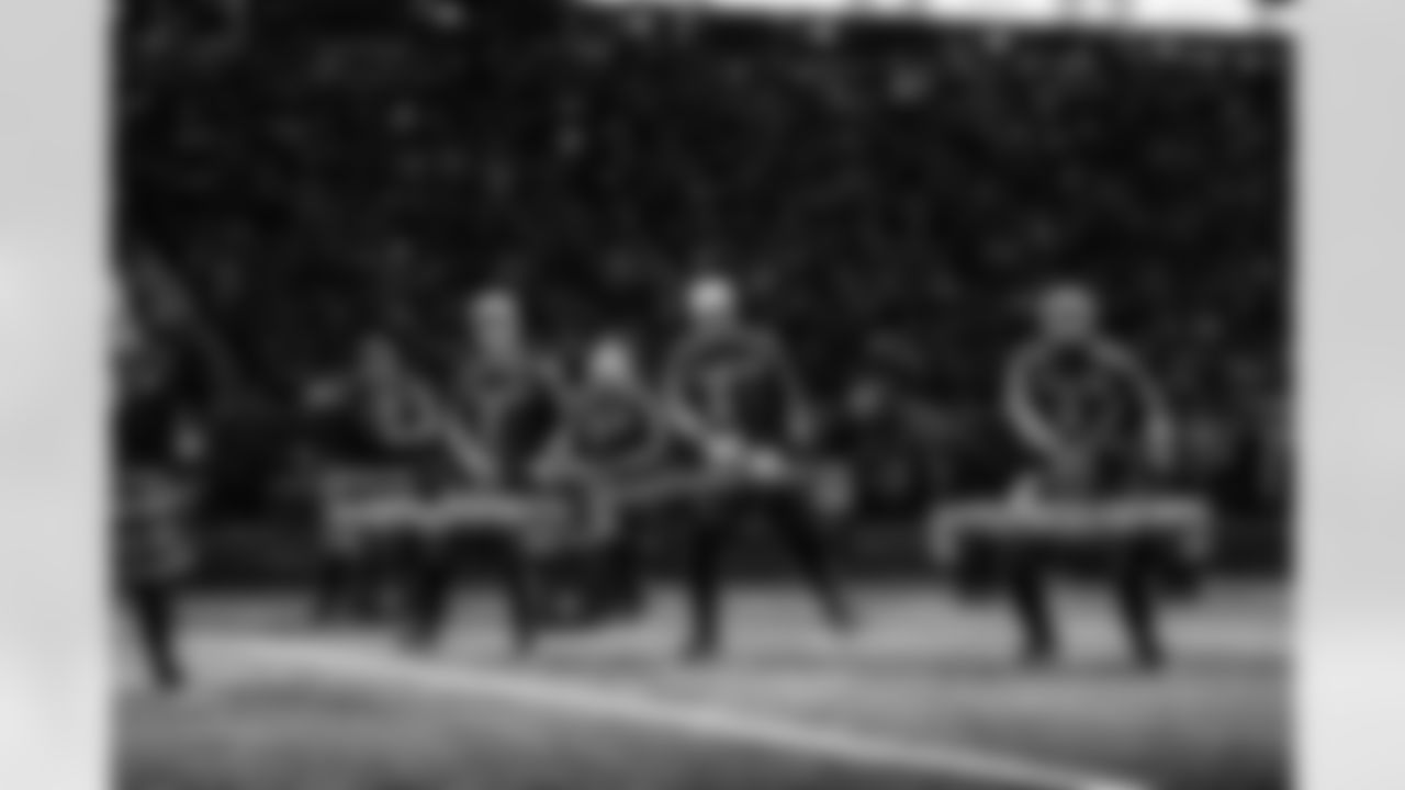 Detroit Lions Honolulu Boom perform during a NFL football game against the Green Bay Packers on November 23, 2023 in Detroit. (Mike Ferdinande/Detroit Lions)
