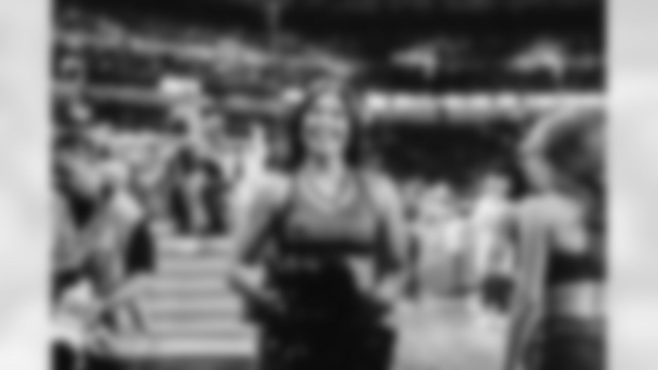 Detroit Lions Cheerleaders during an NFL football game against the New York Giants on Sunday, Nov. 23, 2025 in Detroit. (Stephanie VanWagoner/Detroit Lions)